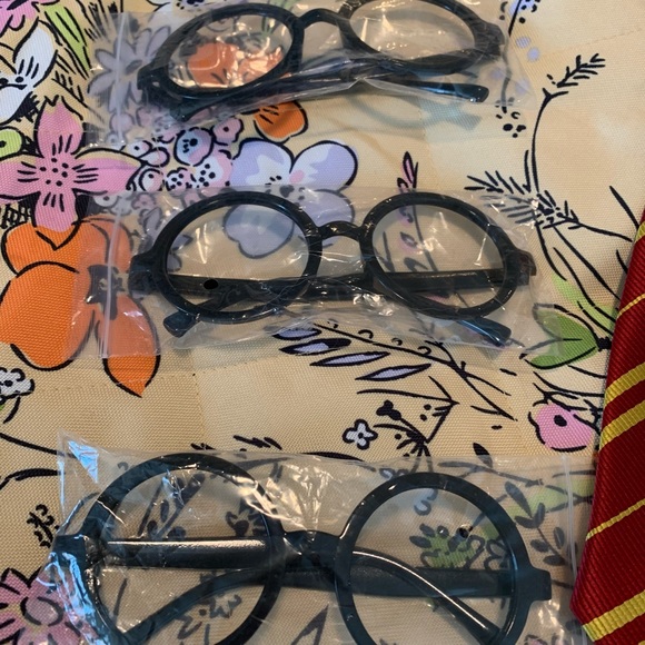 Harry Potter Accessory Set - Picture 2 of 6